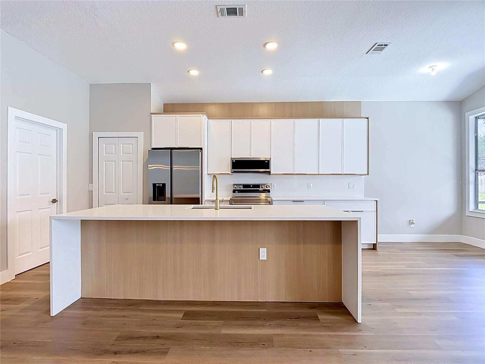 5013 Terra Vista Way Property Photo 3