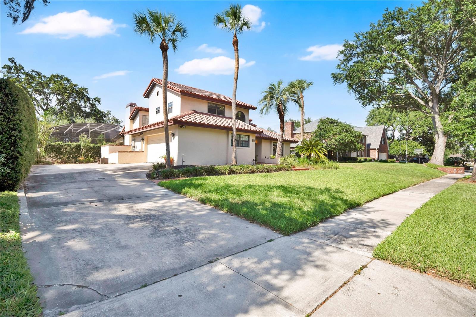 1367 Campbell St Property Photo 16