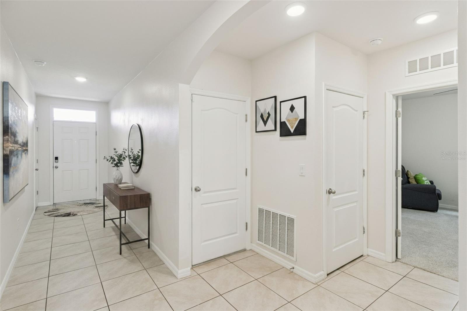 4013 Silverstream Ter Property Photo 3