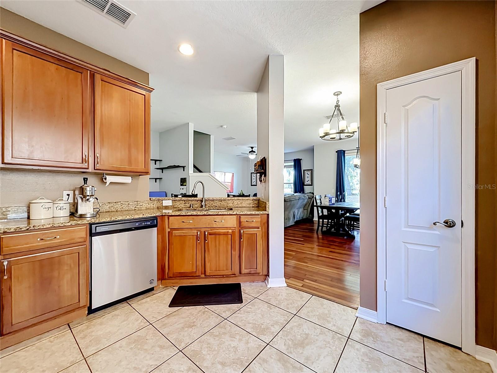 3531 Pine Oak Trl Property Photo 13