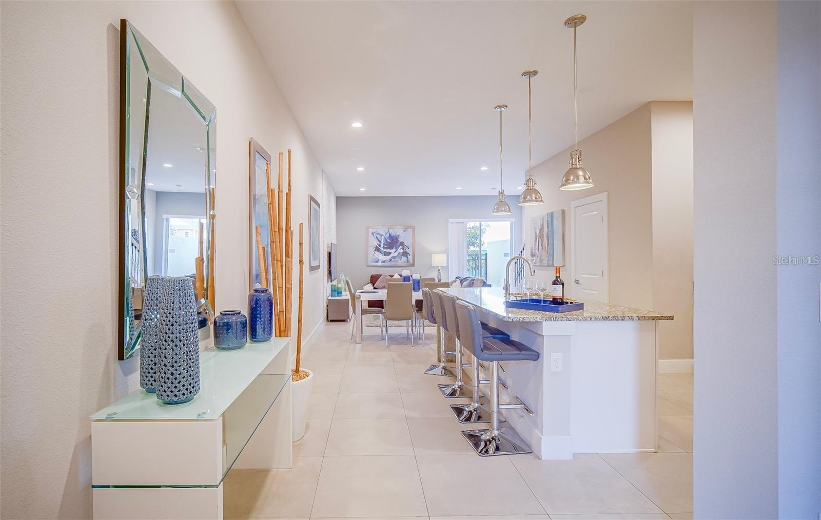 7595 Sunny Dreams Ln Property Photo 5