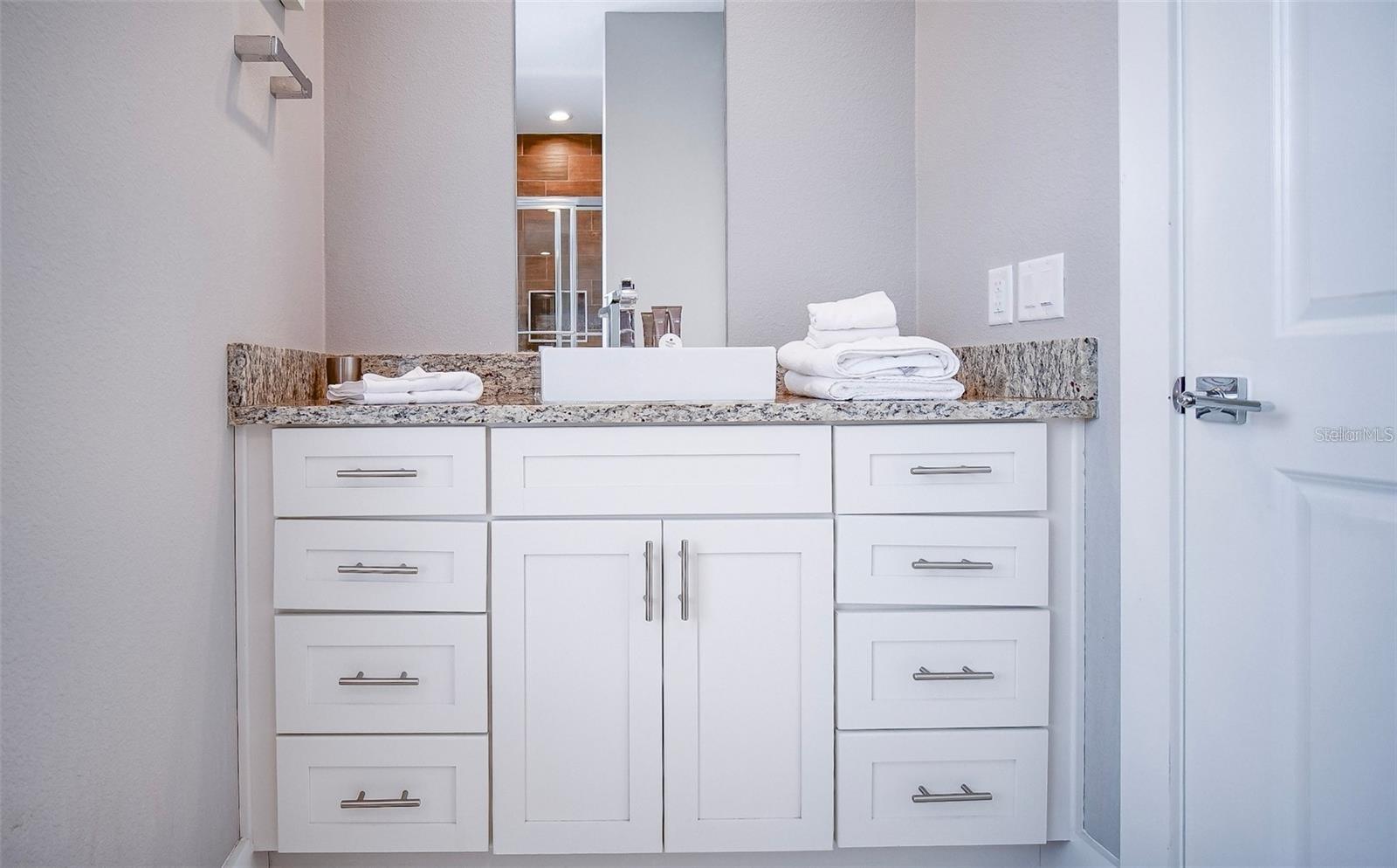 7595 Sunny Dreams Ln Property Photo 35