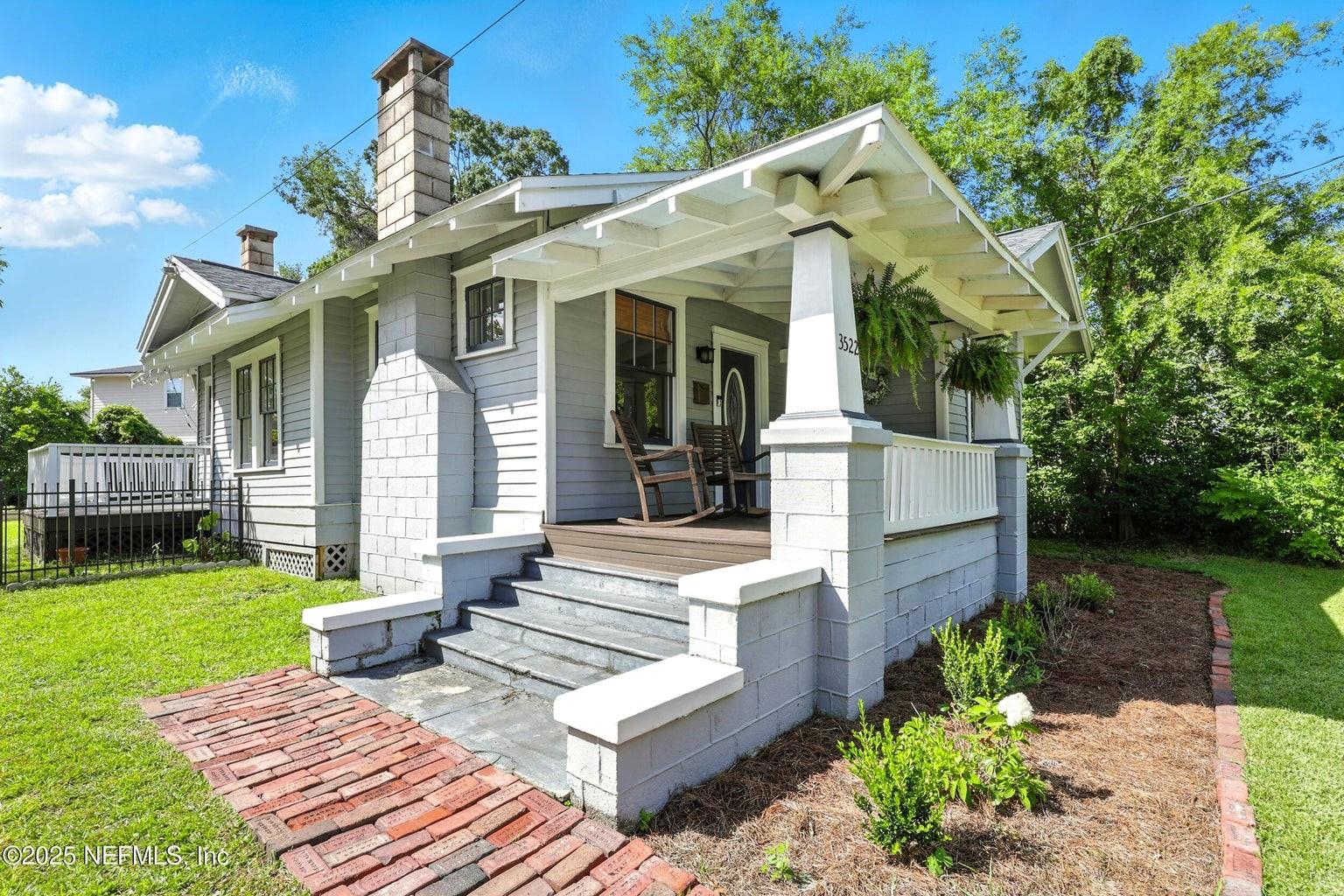 3522 Randall St Property Photo 3