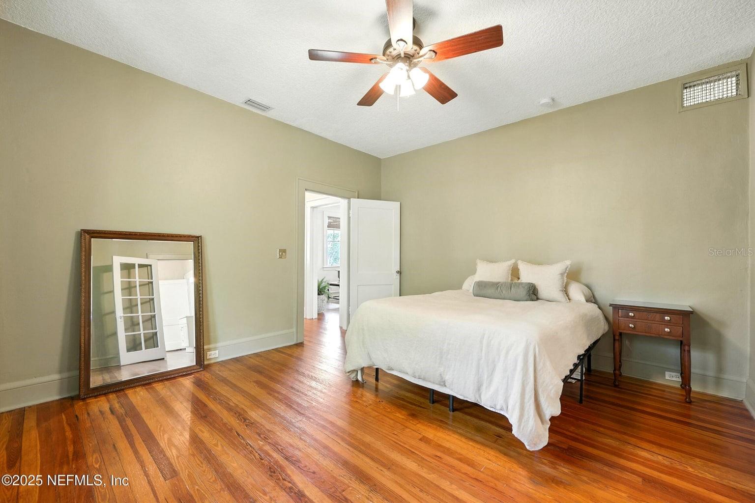 3522 Randall St Property Photo 18