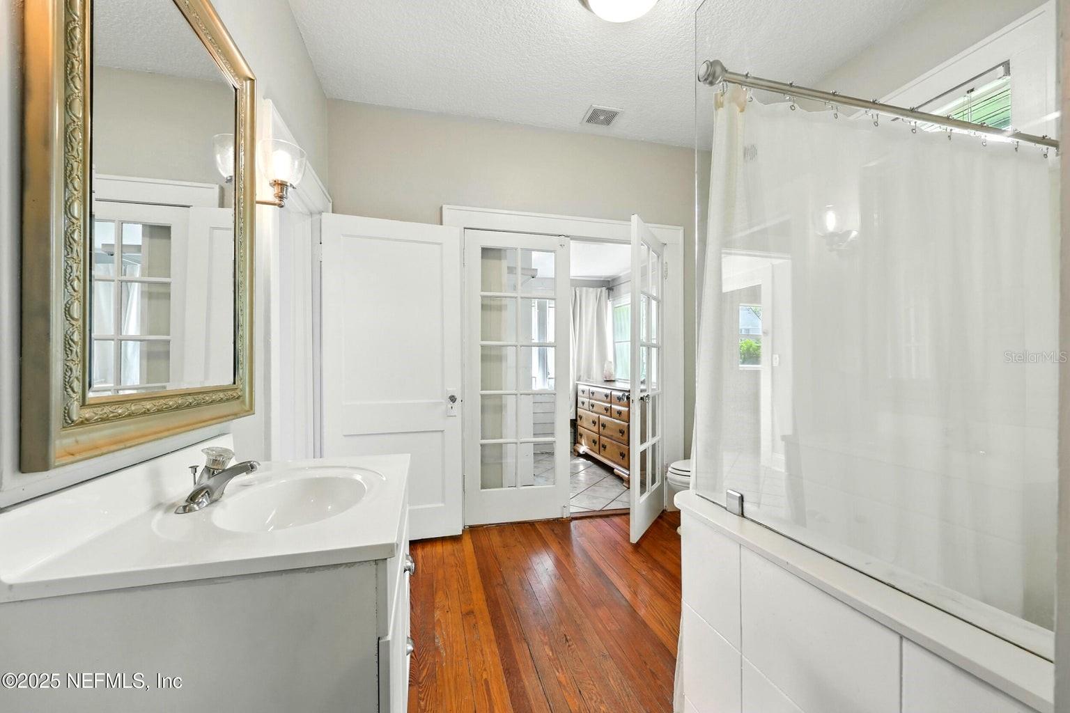 3522 Randall St Property Photo 21
