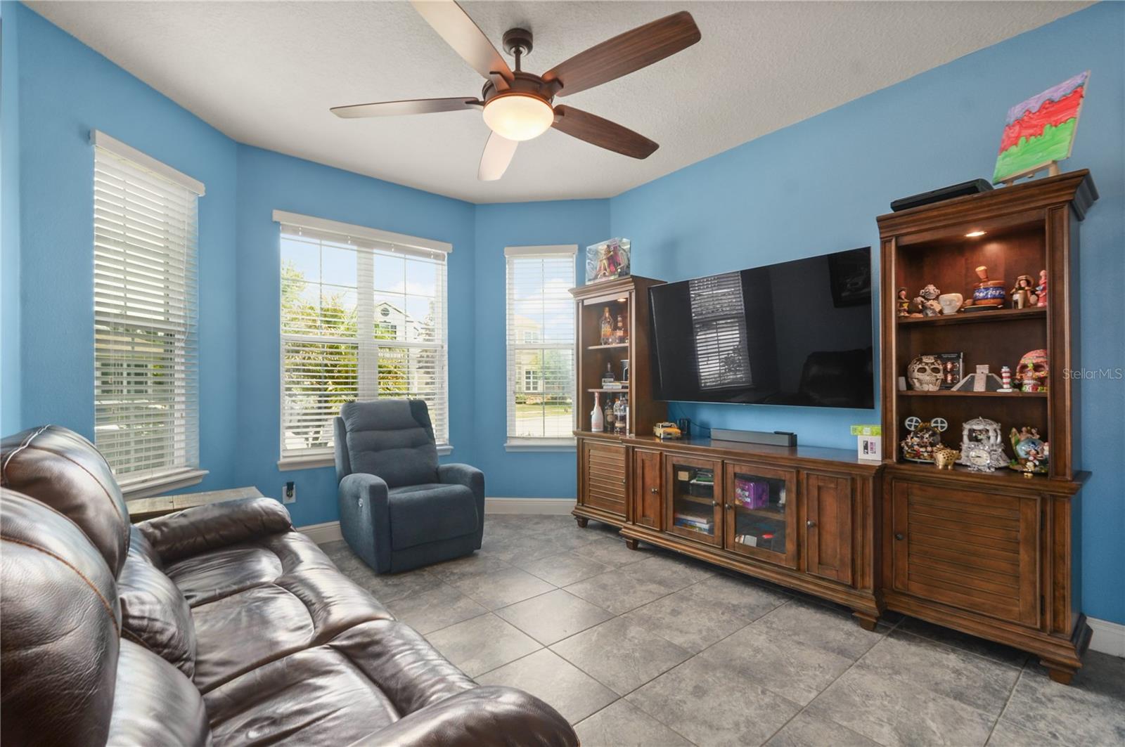 5240 Villa Rosa Ave Property Photo 4