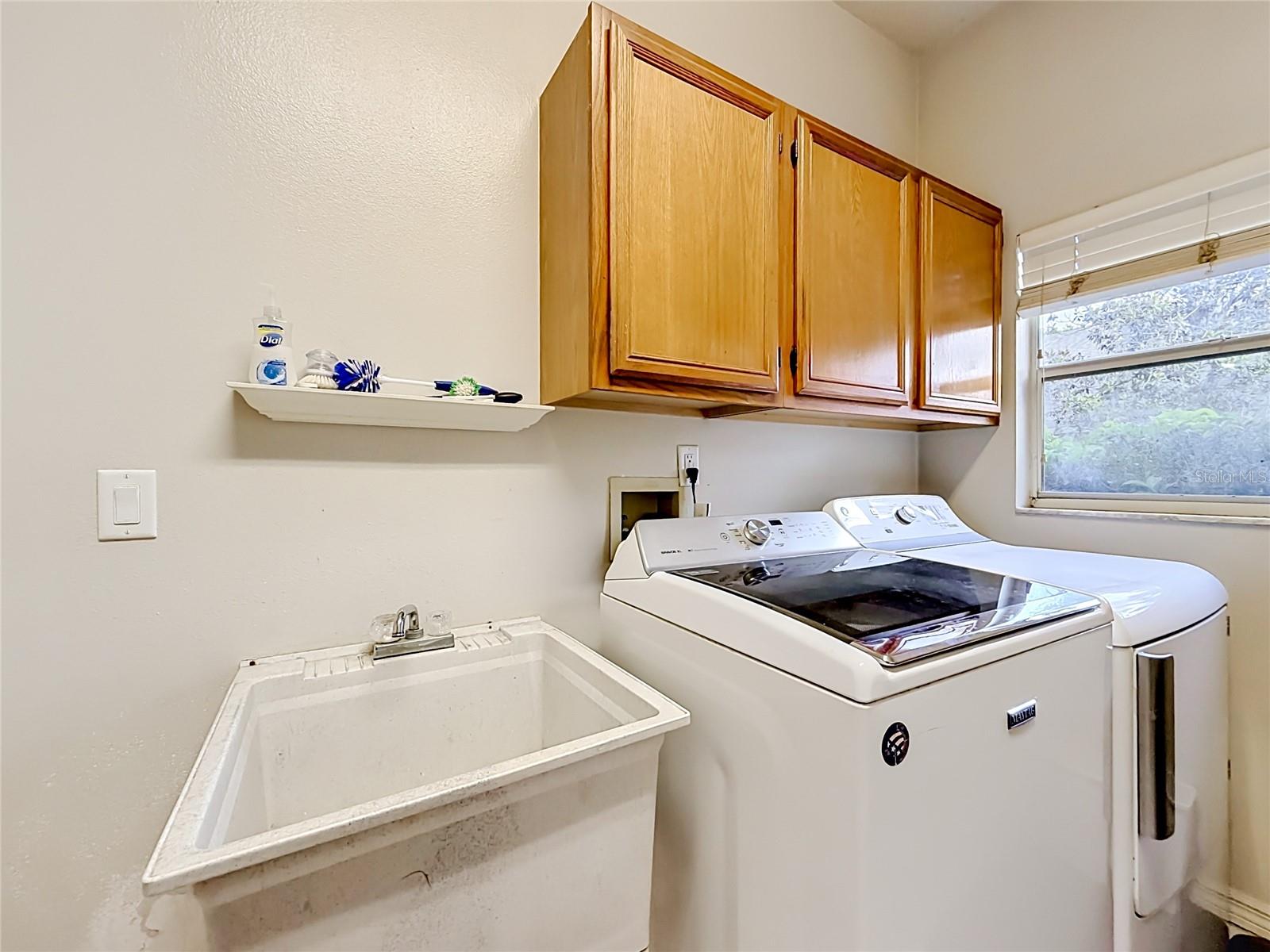 1838 Seneca Blvd Property Photo 30