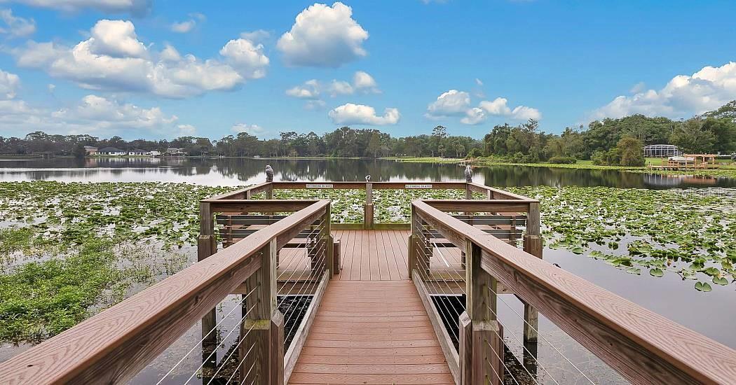 986 Grand Wildmere Cv Property Photo 3
