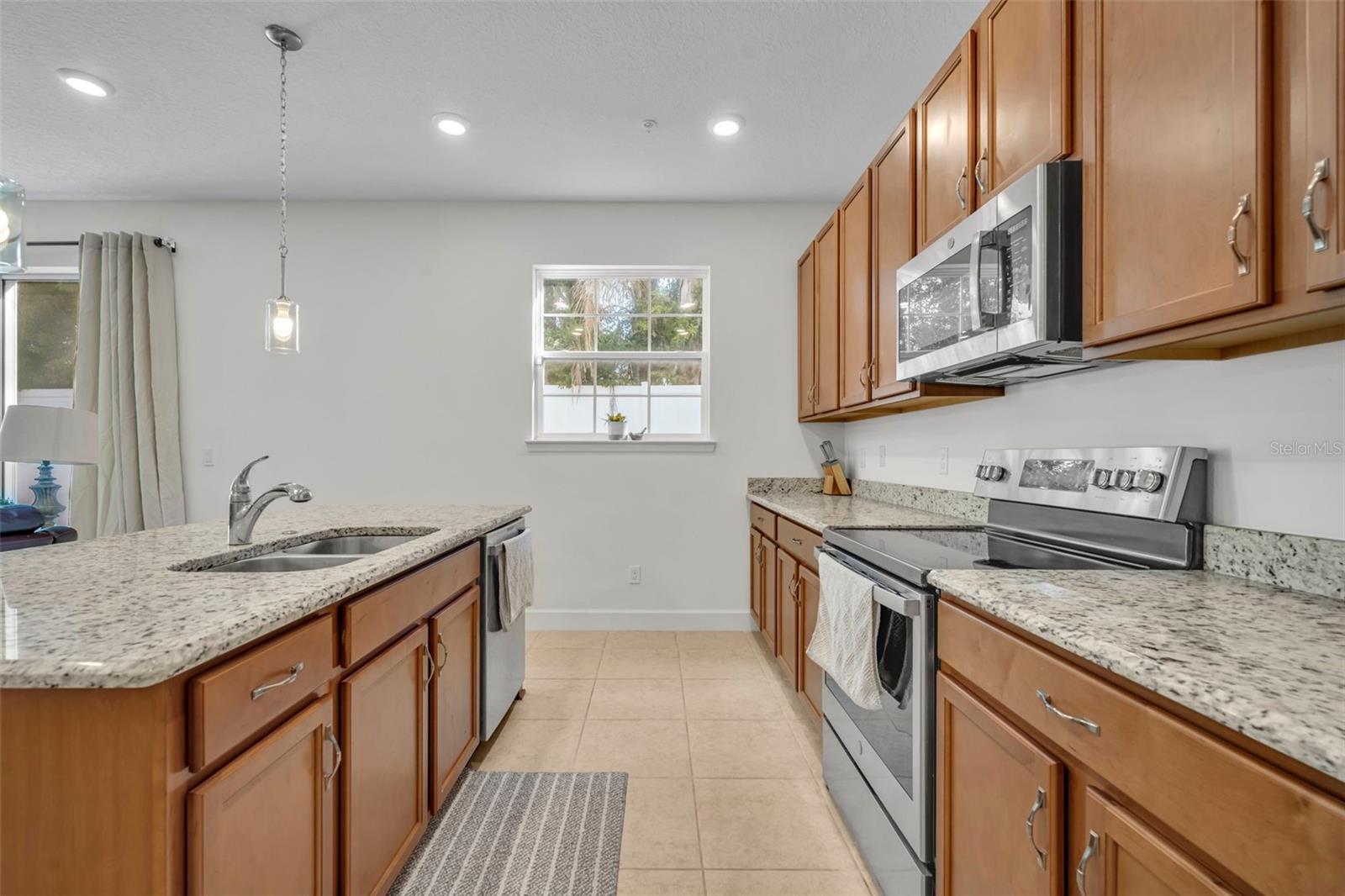 986 Grand Wildmere Cv Property Photo 23