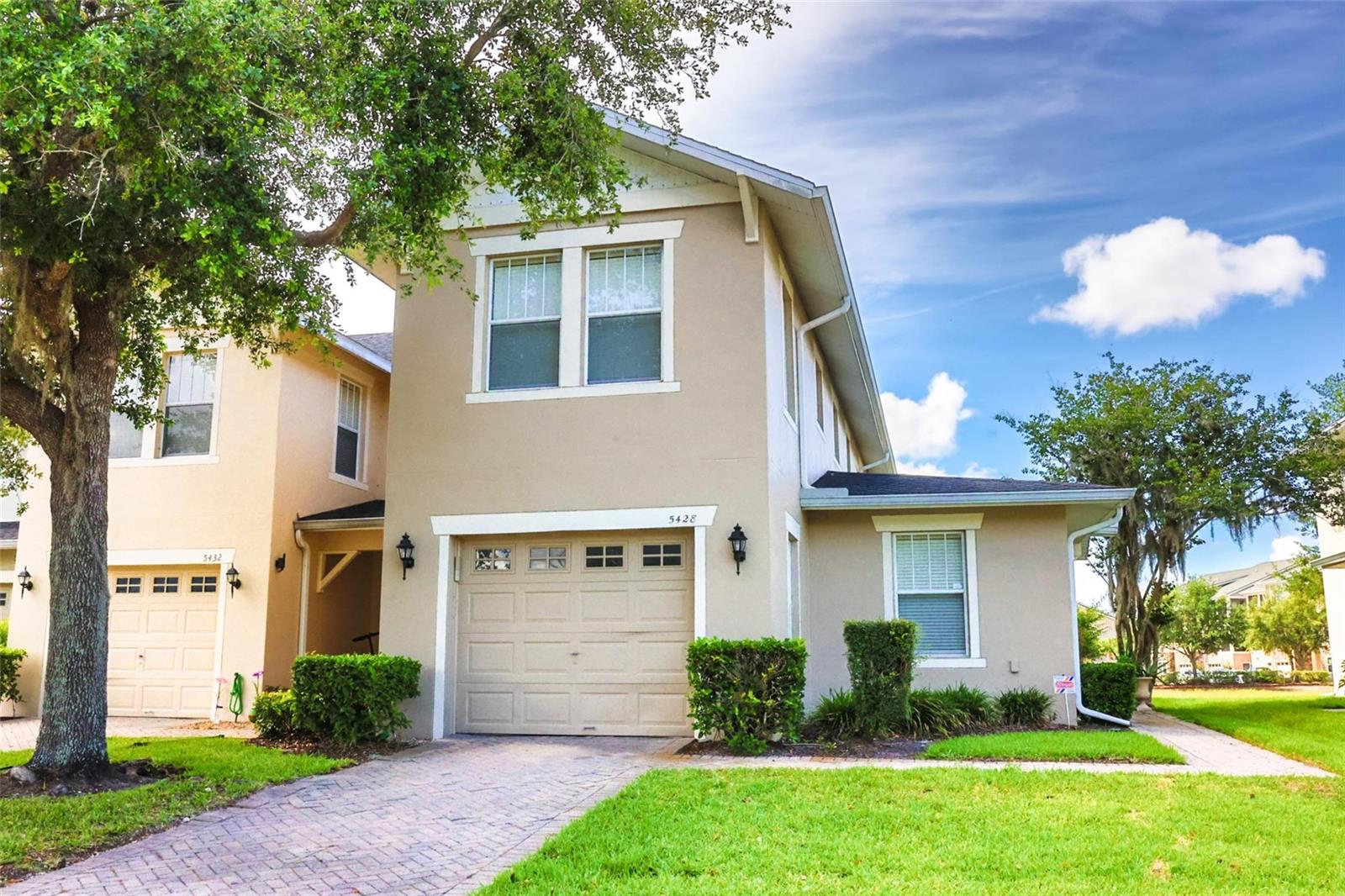 O6411048 Property Photo 3