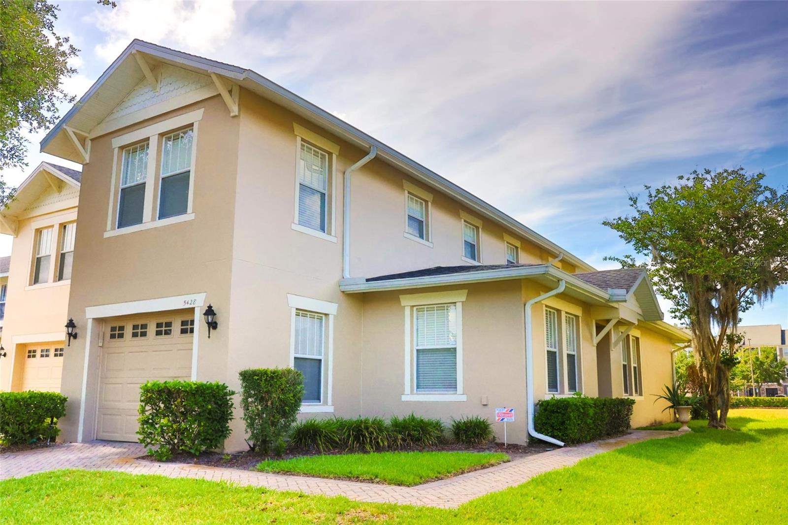 O6411048 Property Photo 5