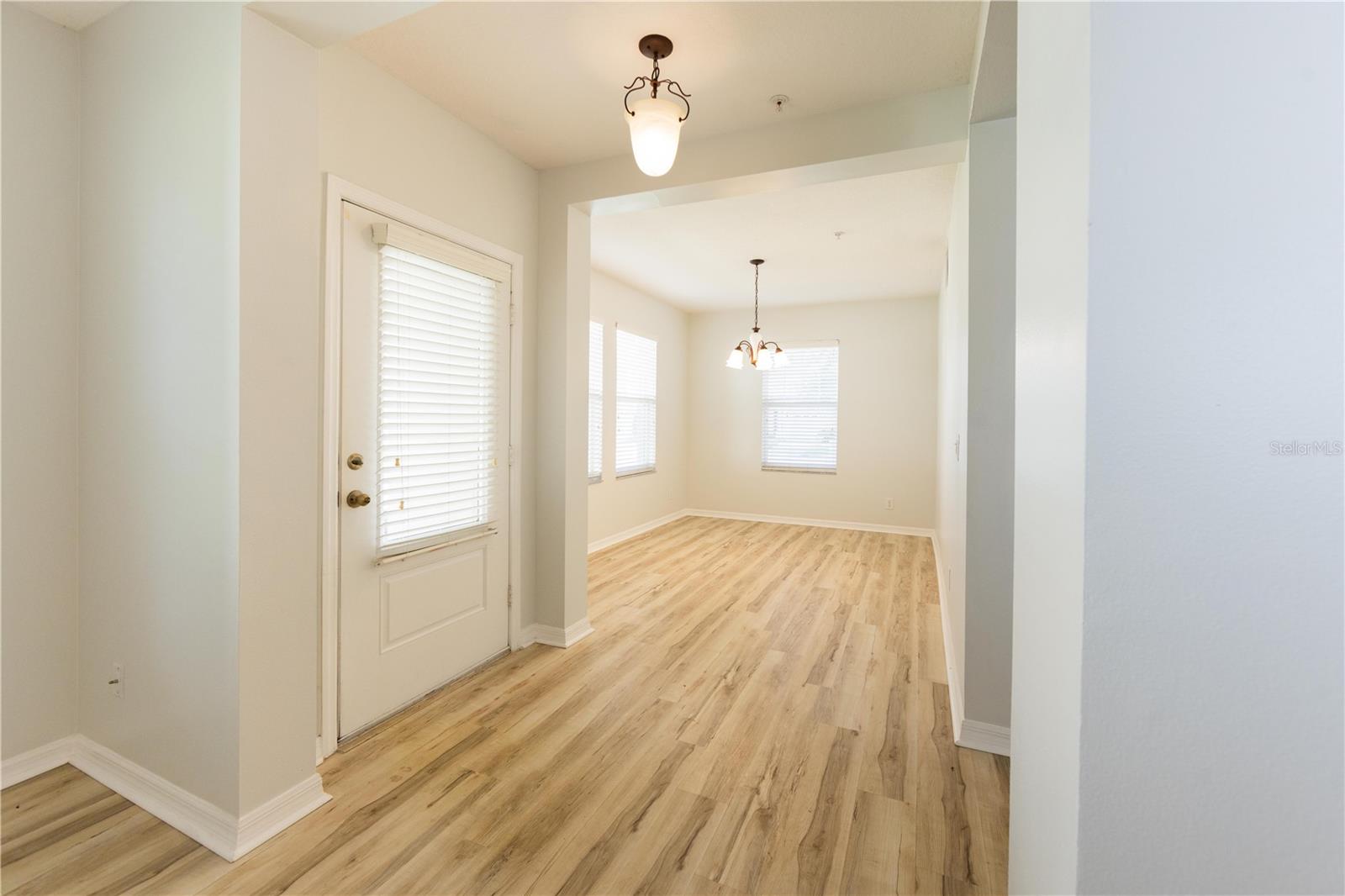 O6411048 Property Photo 10