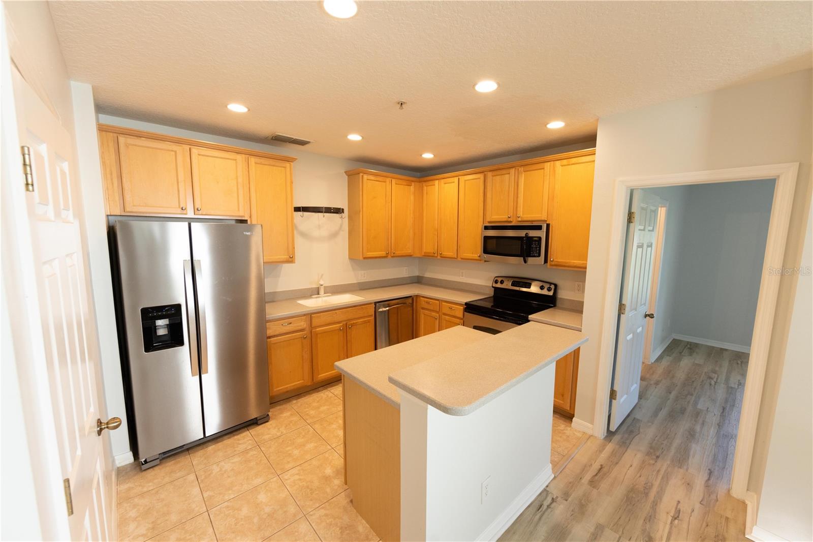 O6411048 Property Photo 13
