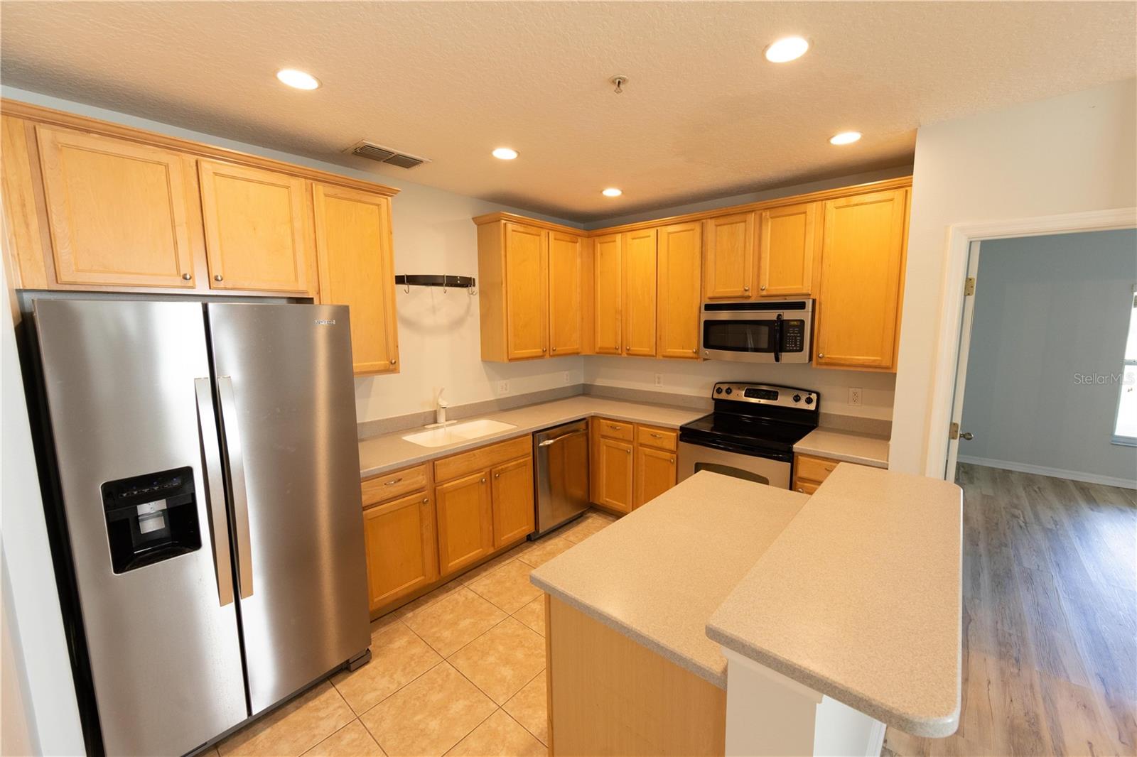 O6411048 Property Photo 14
