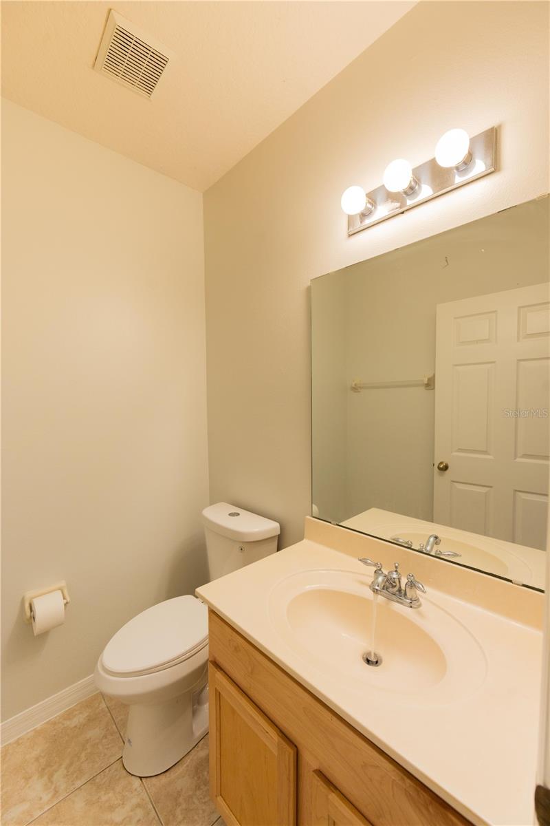O6411048 Property Photo 26