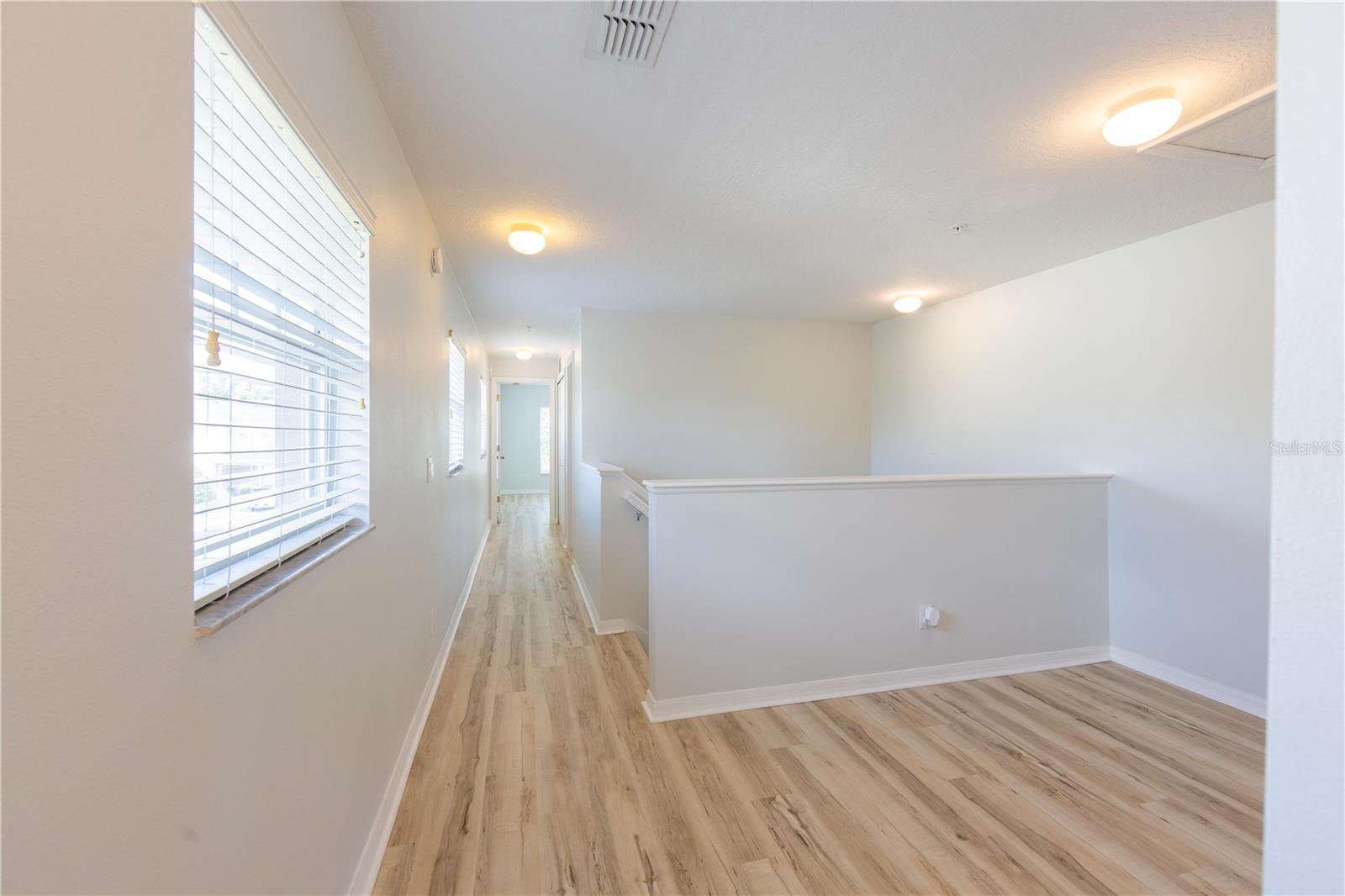 O6411048 Property Photo 32