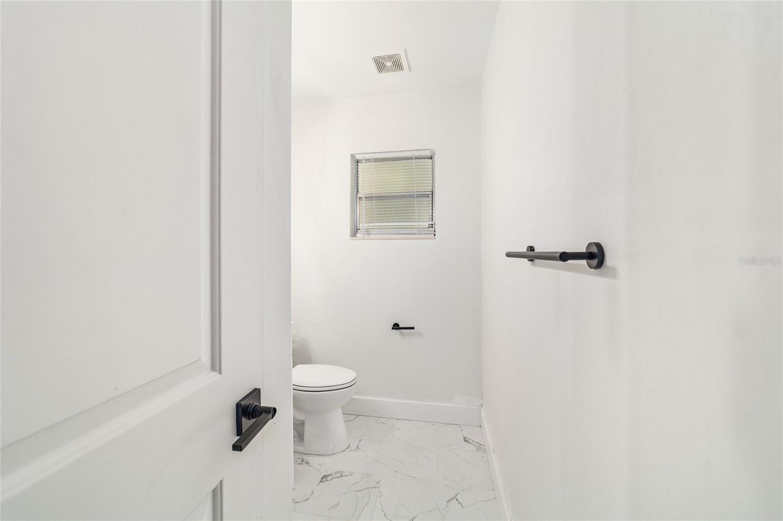 2550 Se 67th St Property Photo 23