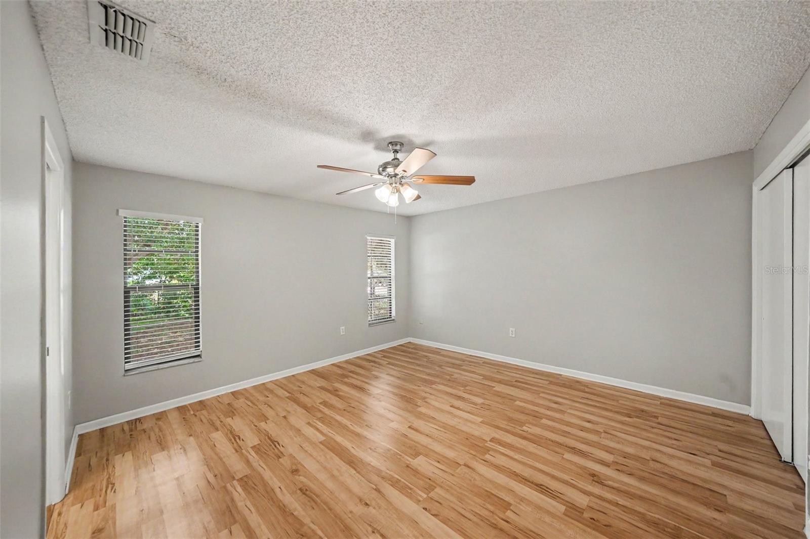 11424 Scallop Dr Property Photo 15