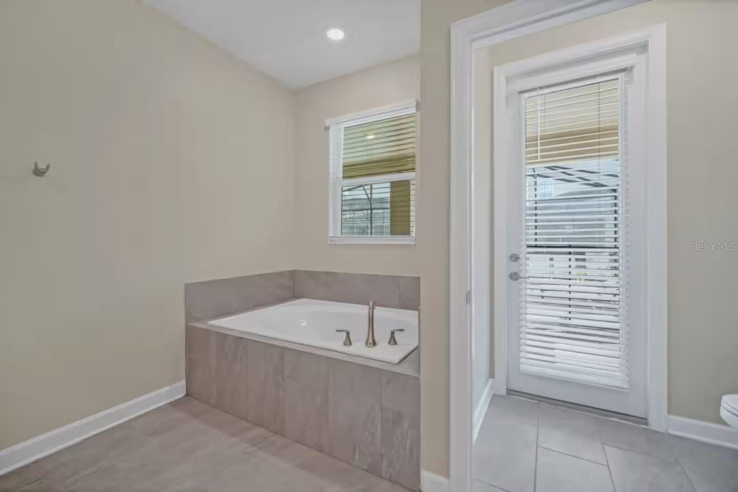 2854 Bookmark Dr Property Photo 25