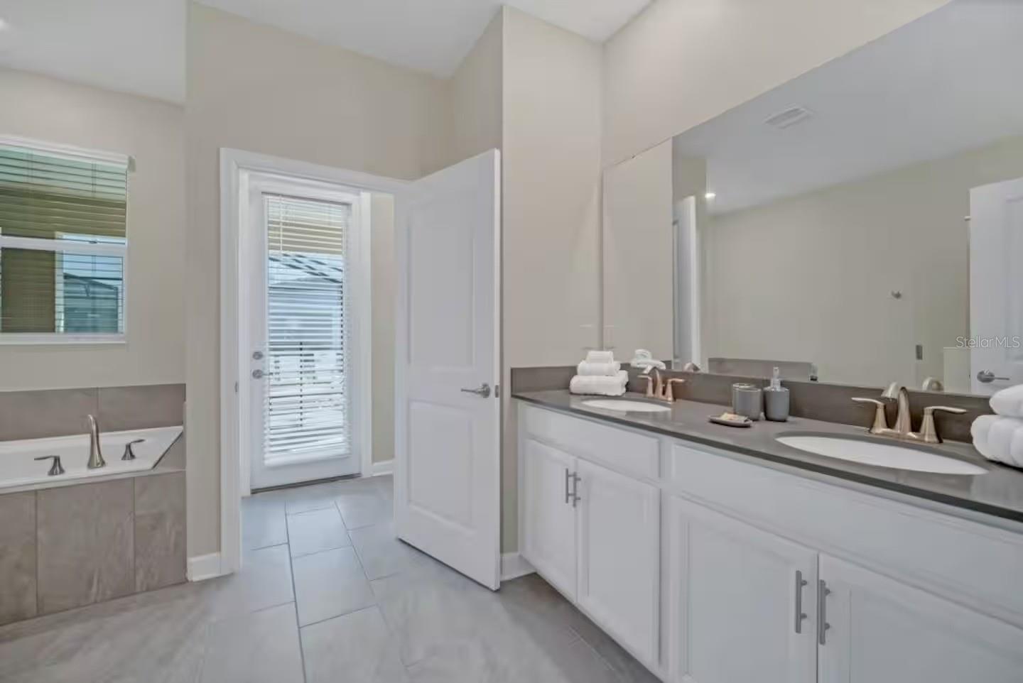 2854 Bookmark Dr Property Photo 28