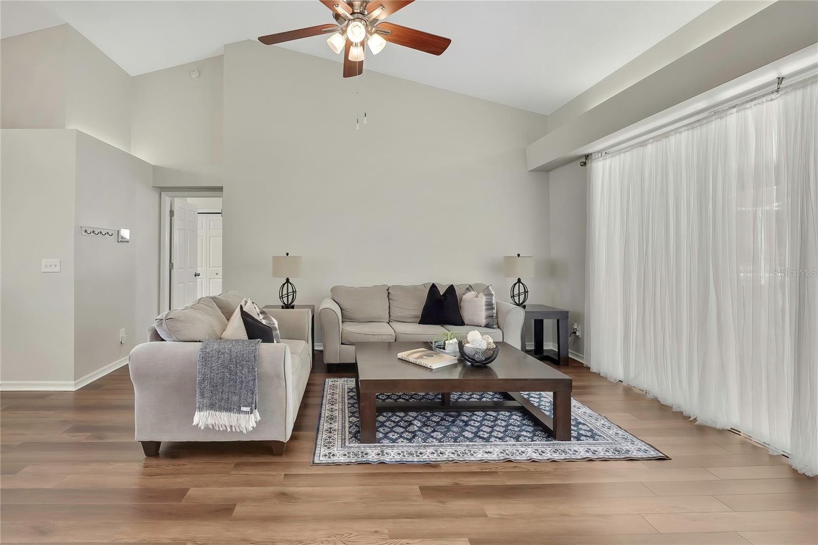 13290 Don Loop Property Photo 4