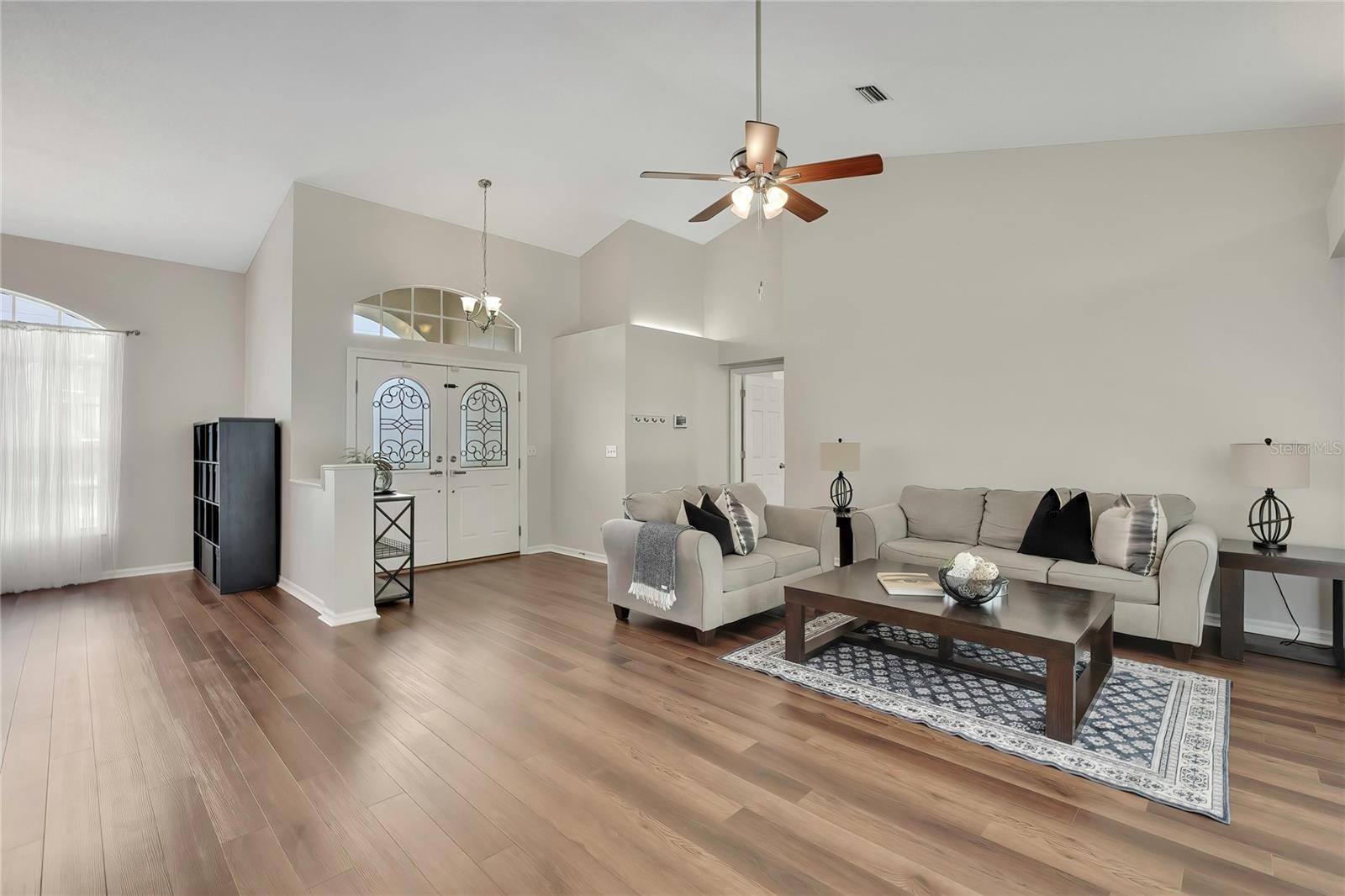 13290 Don Loop Property Photo 5