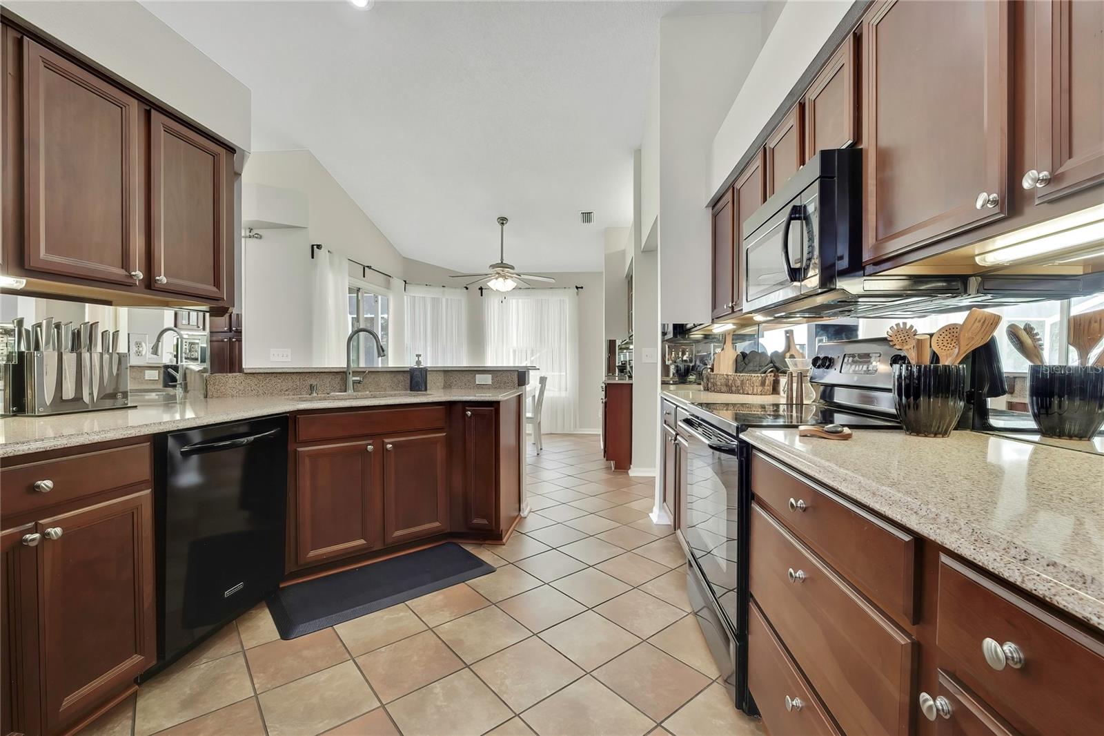 13290 Don Loop Property Photo 13