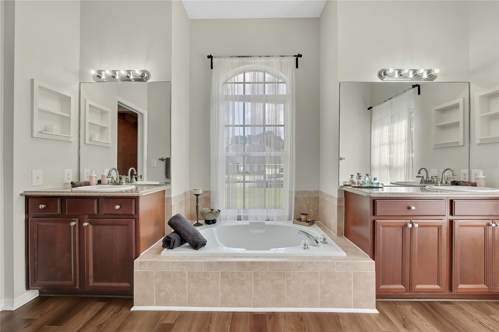 13290 Don Loop Property Photo 23