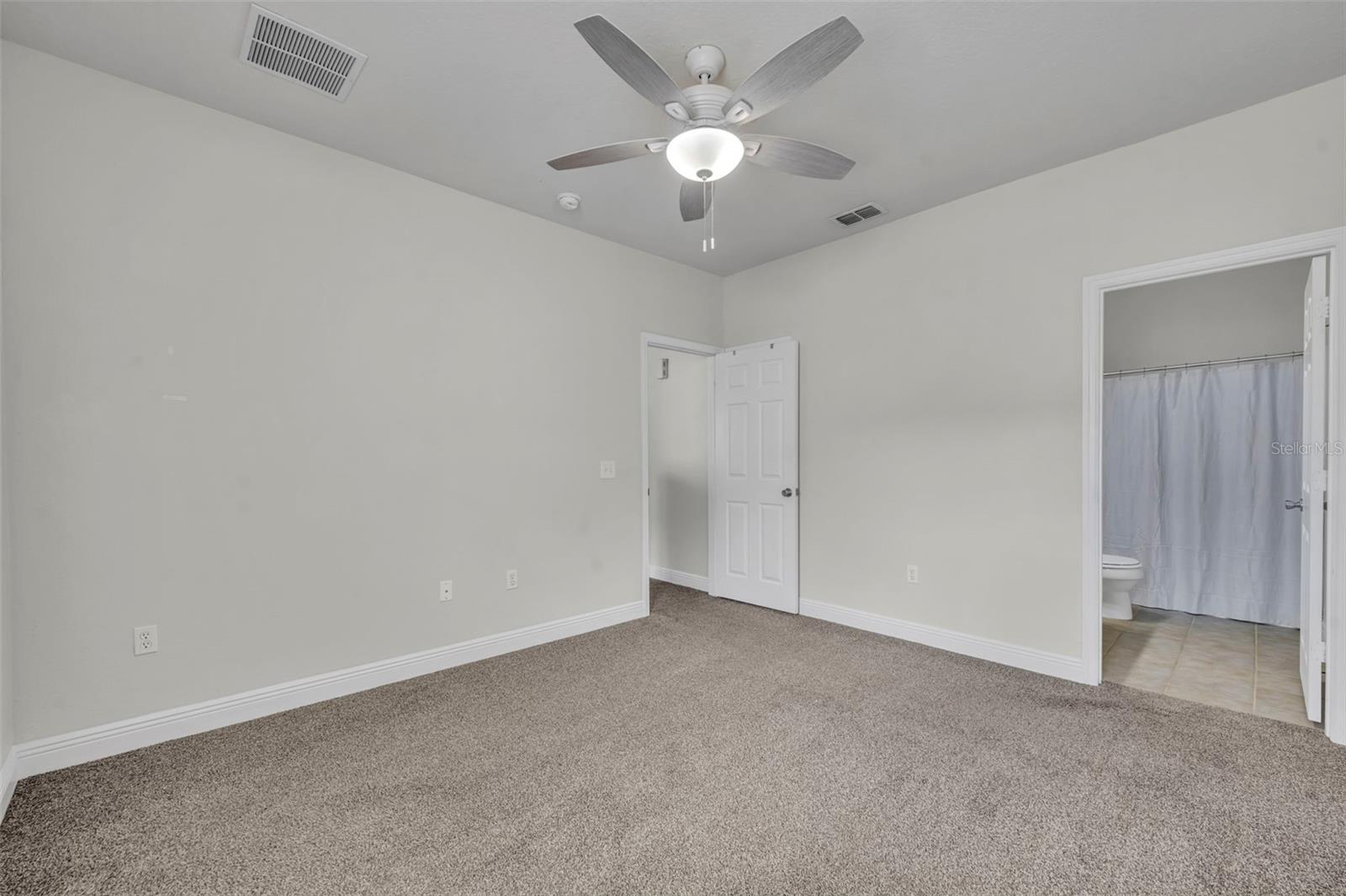 200 Southern Pecan Circle #206 Property Photo 27