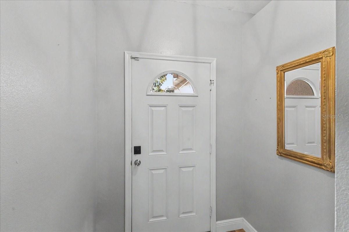 2543 Palmetto Ridge Cir Property Photo 7
