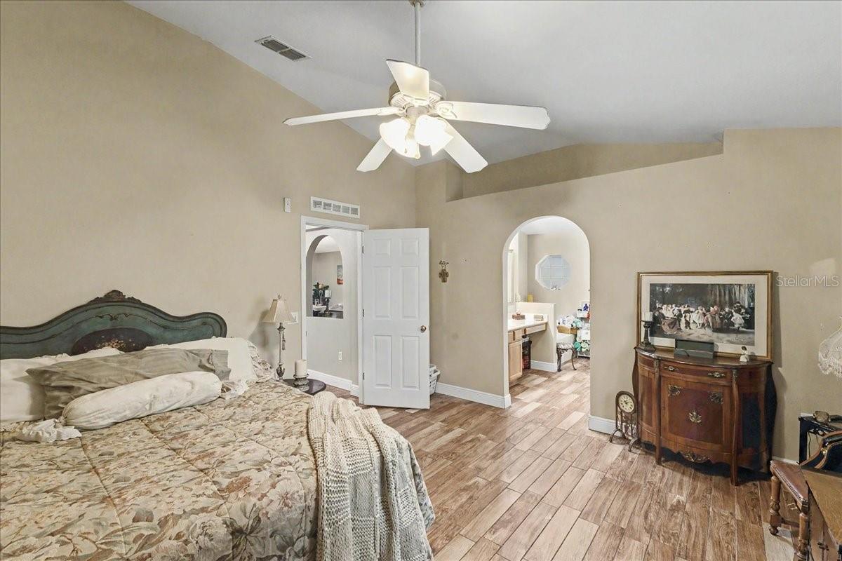 2543 Palmetto Ridge Cir Property Photo 33