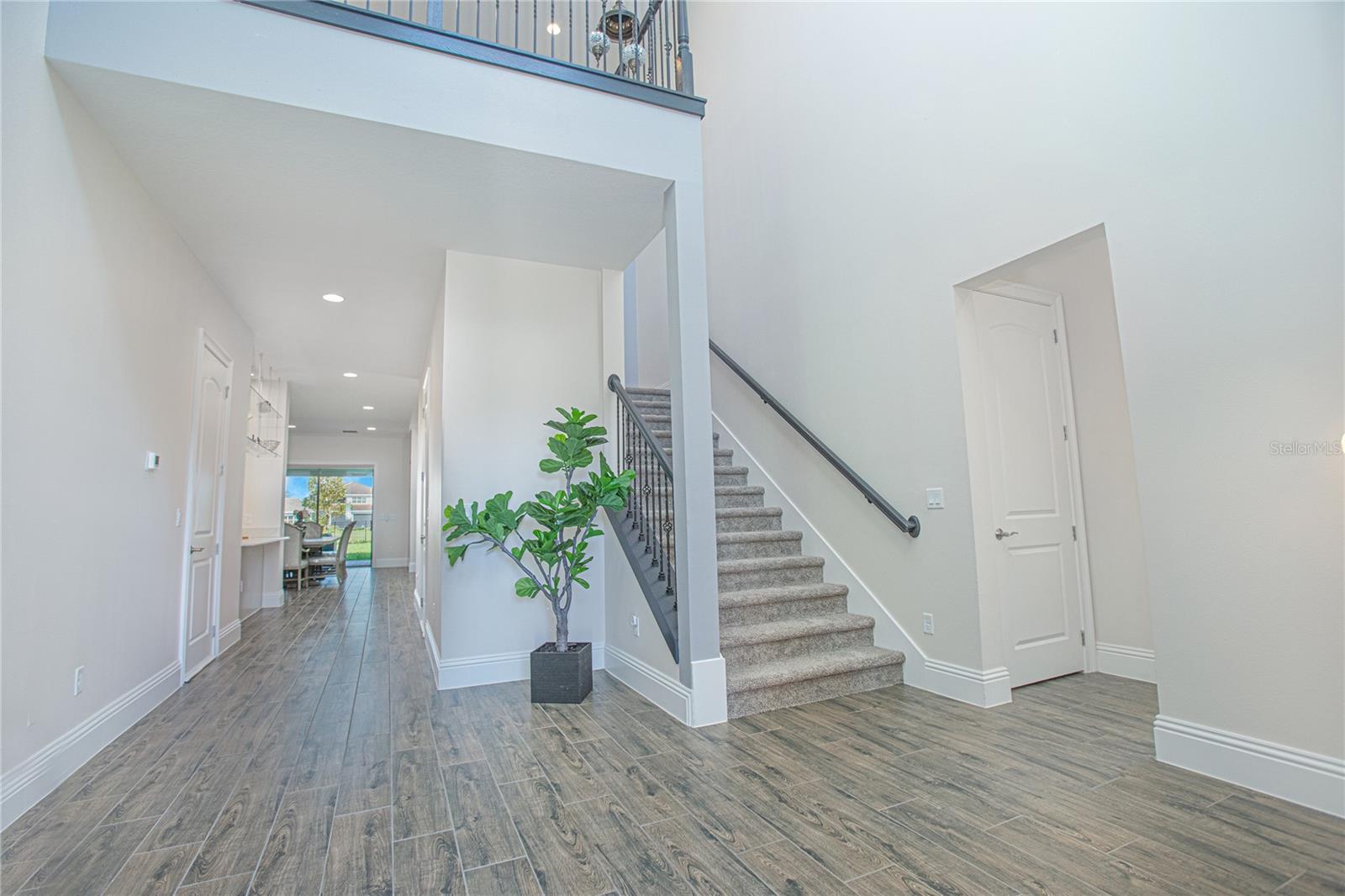 10846 Mobberley Cir Property Photo 4