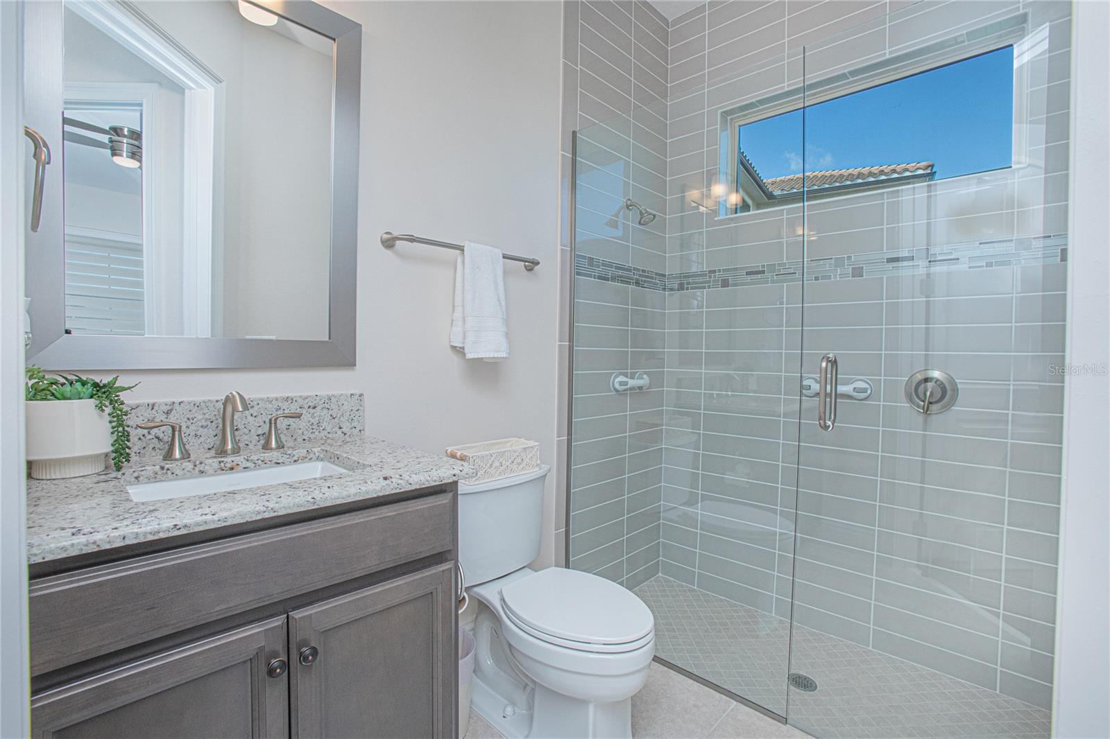 10846 Mobberley Cir Property Photo 18