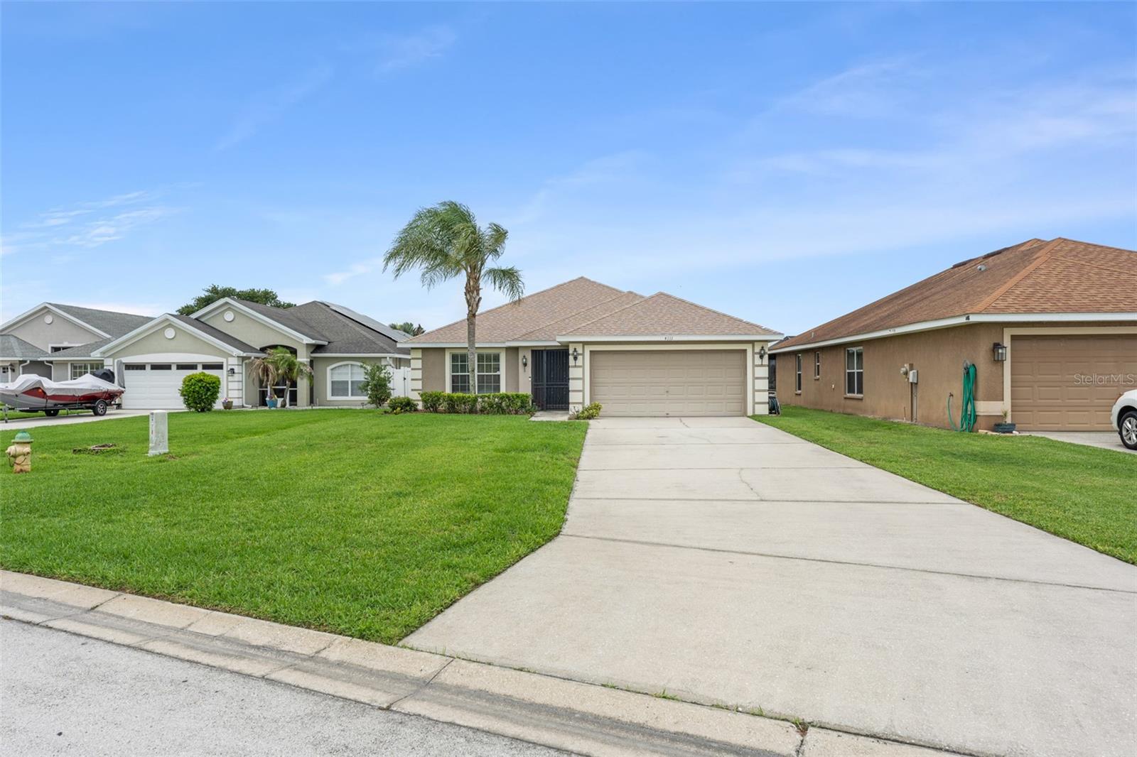 4111 Island Lakes Dr Property Photo 4