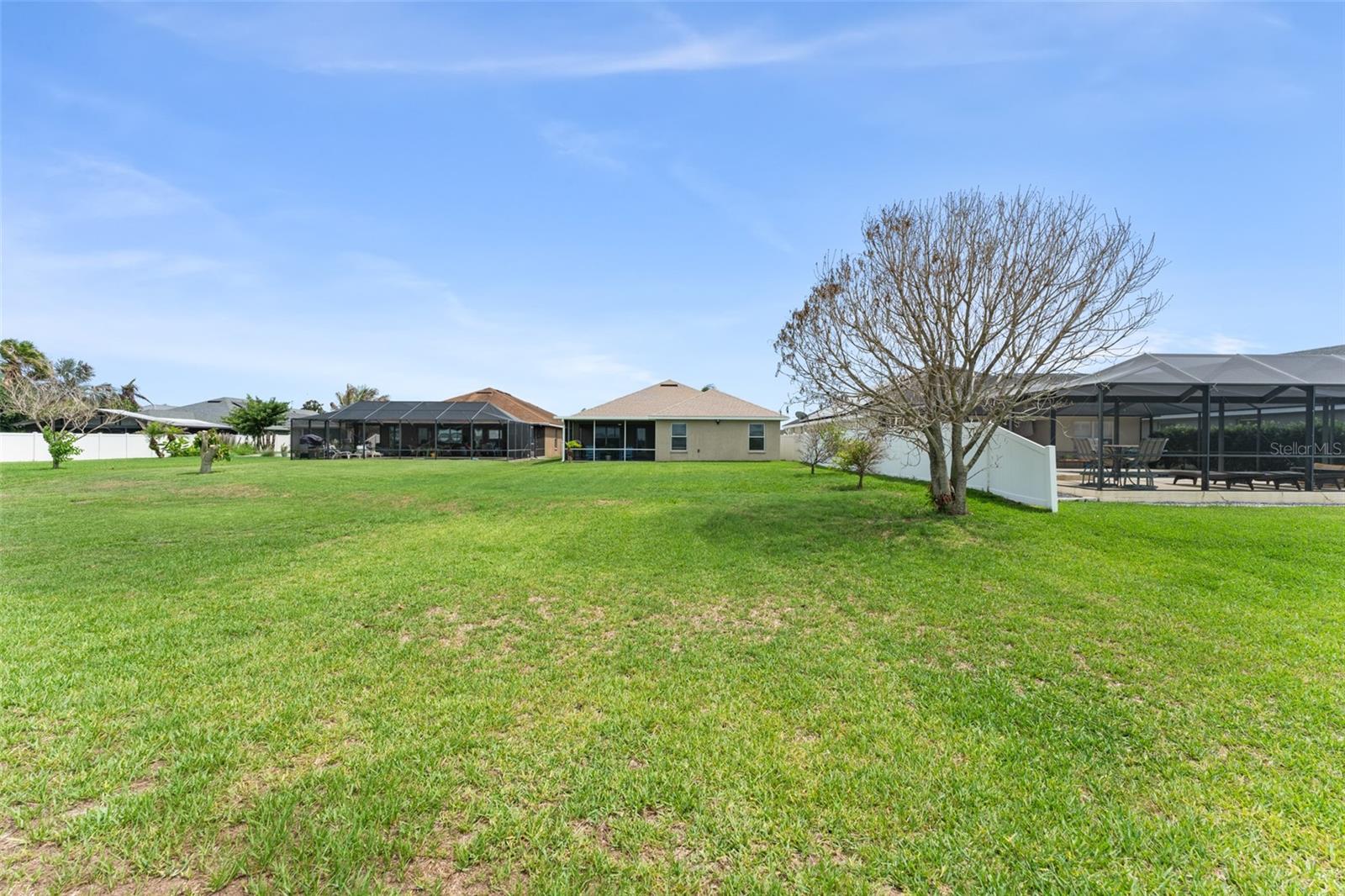 4111 Island Lakes Dr Property Photo 40