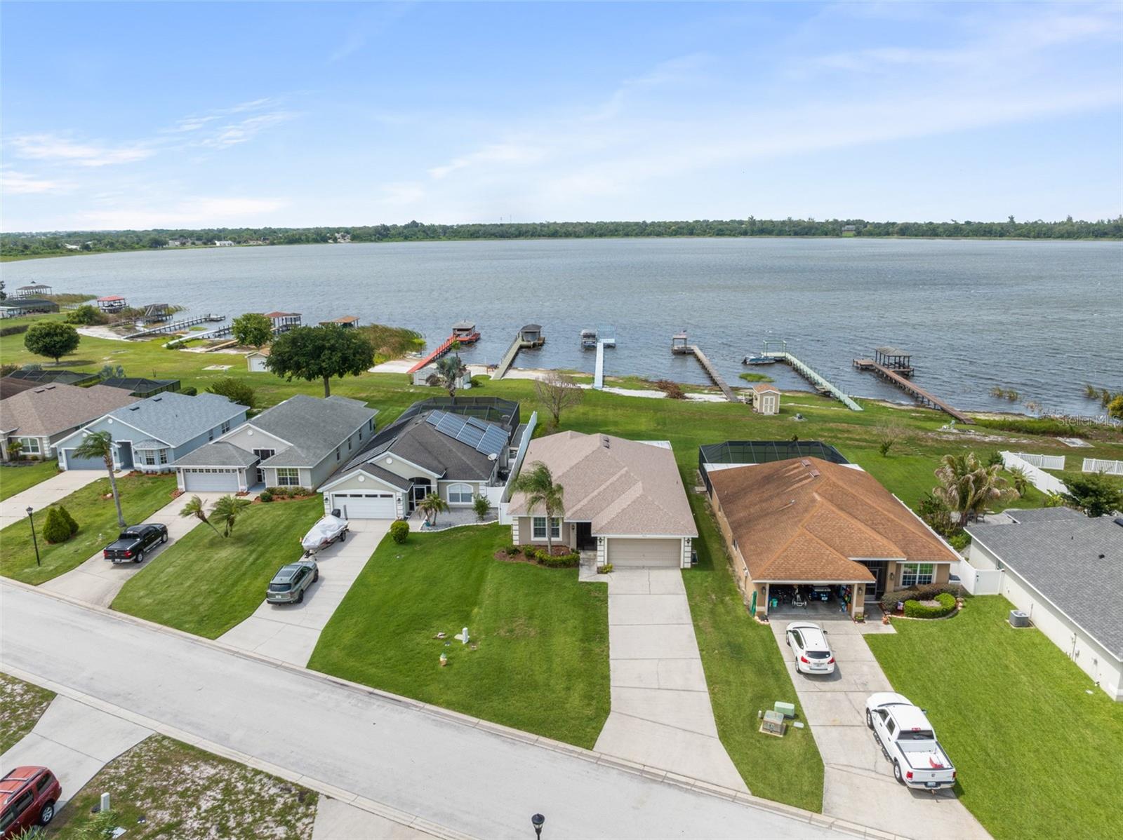 4111 Island Lakes Dr Property Photo 46
