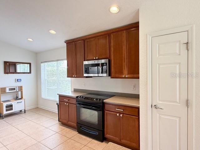 2956 Santa Maria Ave Property Photo 8
