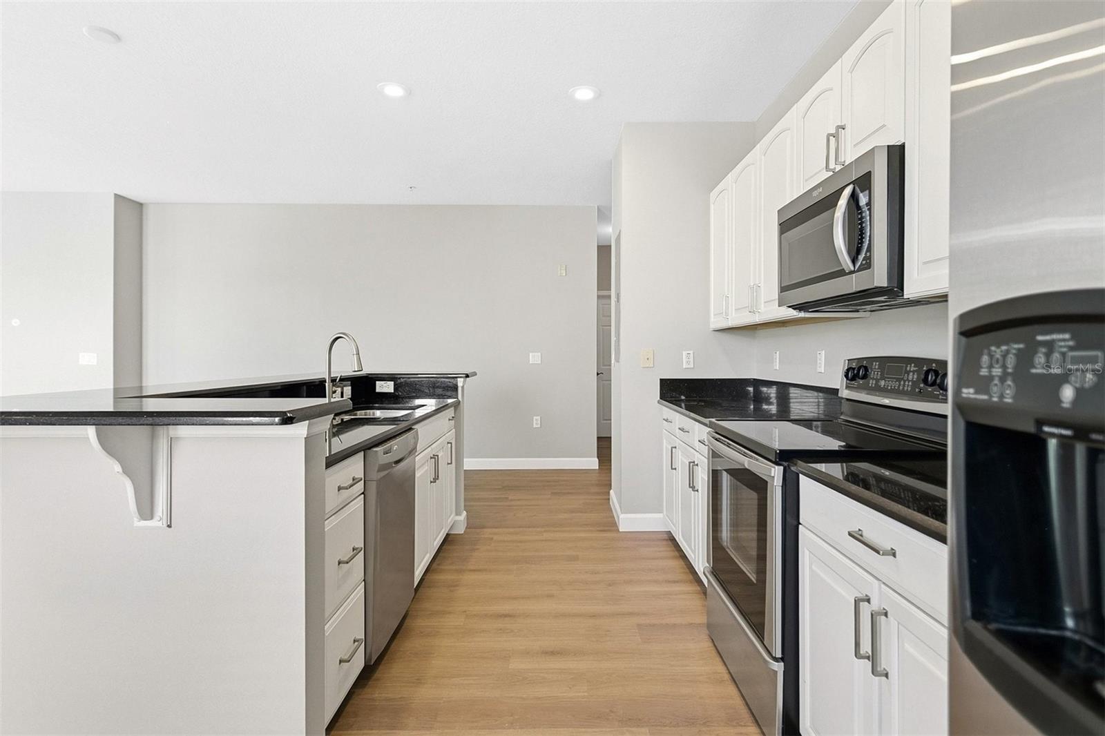 4392 Wardell Pl #201 Property Photo 8