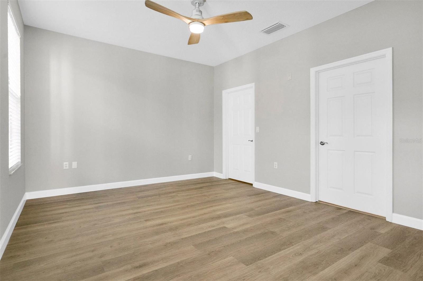 4392 Wardell Pl #201 Property Photo 12