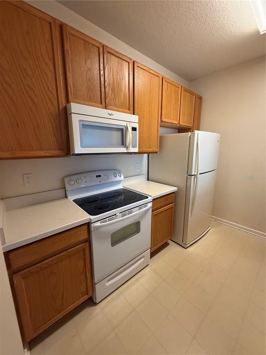 6214 Stevenson Dr #307 Property Photo 5
