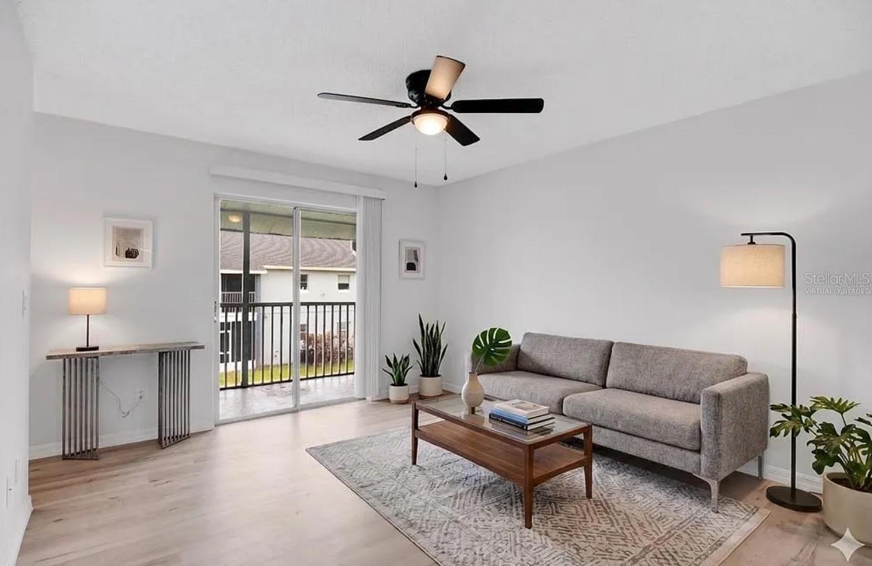 4100 Pershing Pointe Pl #3 Property Photo 2