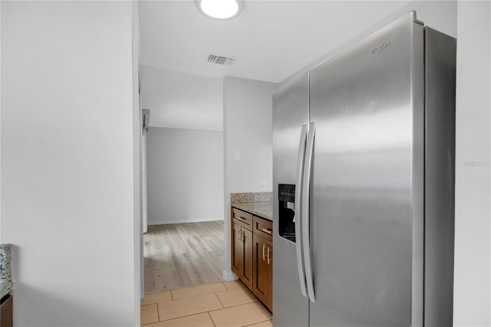 4100 Pershing Pointe Pl #3 Property Photo 11