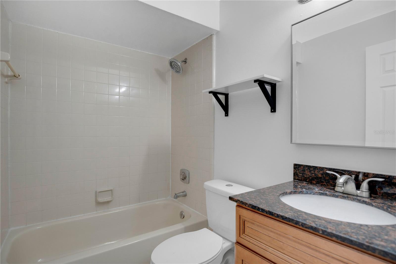 4100 Pershing Pointe Pl #3 Property Photo 20