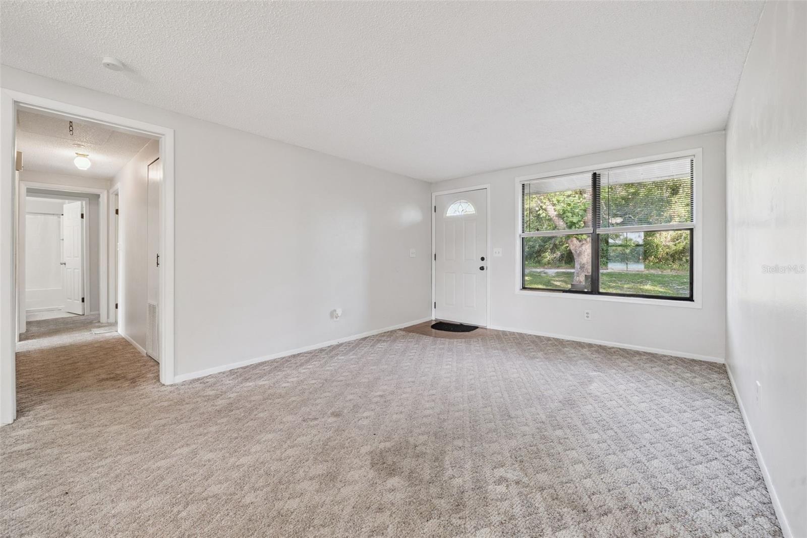 42146 Pine Valley Dr Property Photo 5