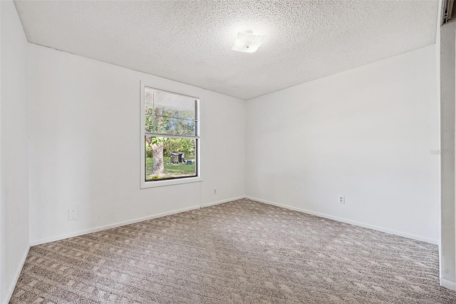 42146 Pine Valley Dr Property Photo 25