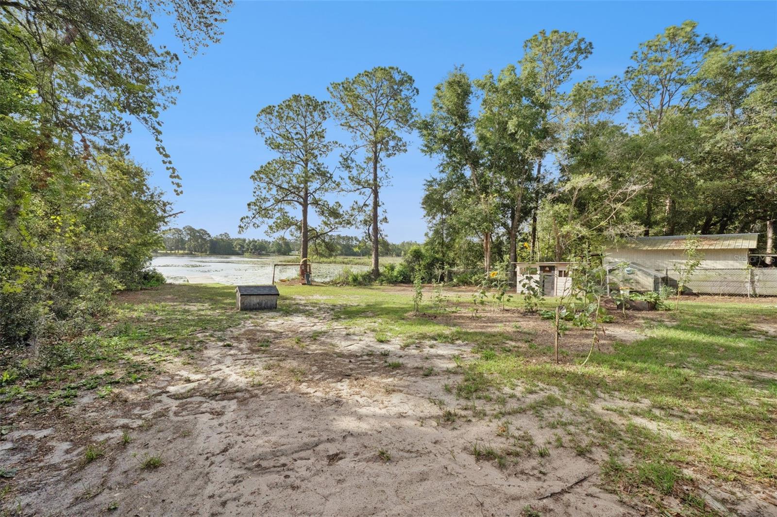 42146 Pine Valley Dr Property Photo 40