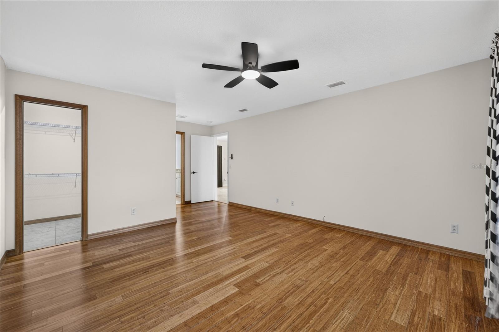 3158 Whisper Wind Dr Property Photo 26