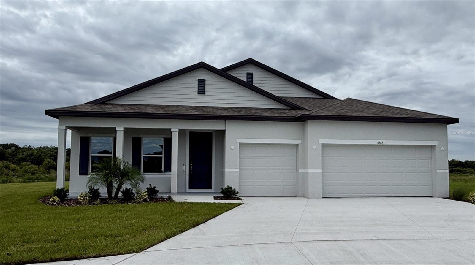 4366 Winesap Way Property Photo 1