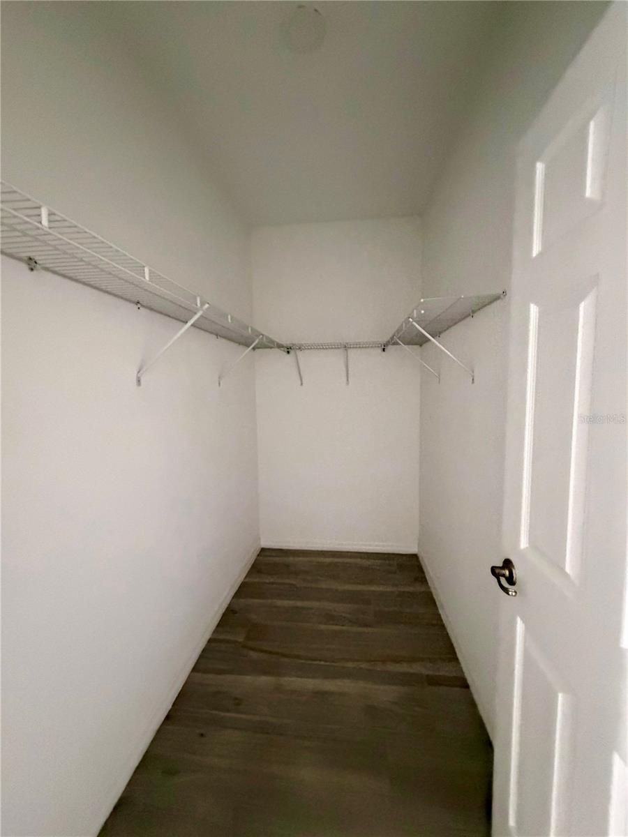 14142 Appleton Blvd Property Photo 11
