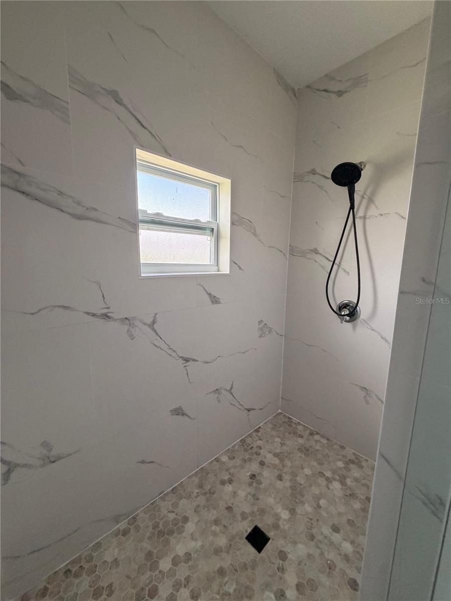 14142 Appleton Blvd Property Photo 15